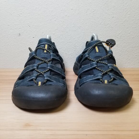 Keen Kids Size 3 Newport Water Sandals Blue Outdoor Trails Hike Camp Gorpcore - Picture 1 of 14